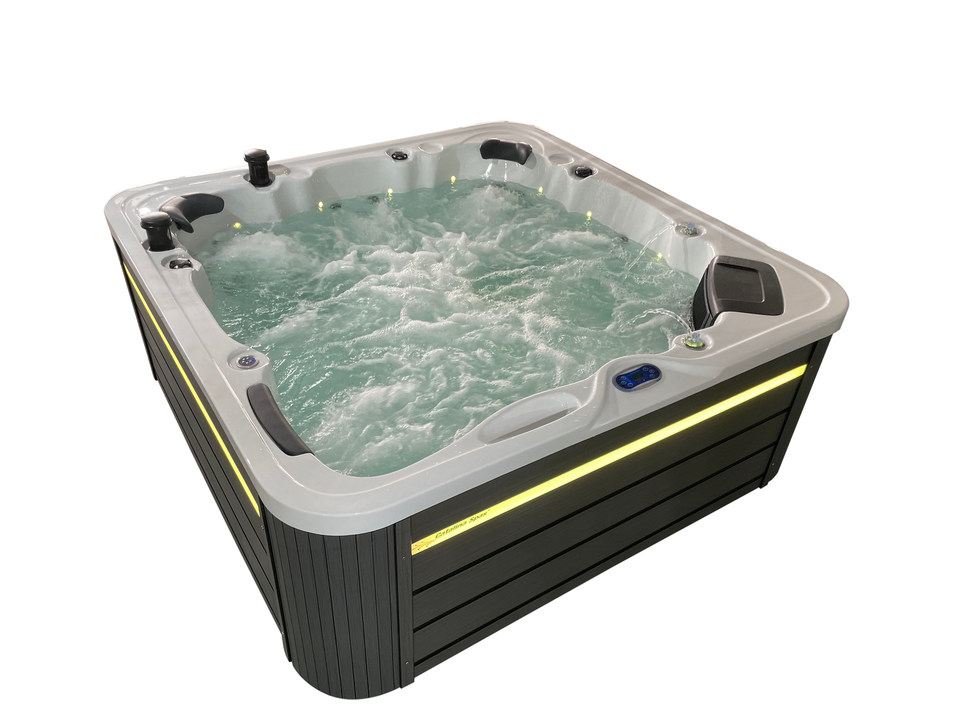 sideview of CX-6 Hot tub with water and lighting